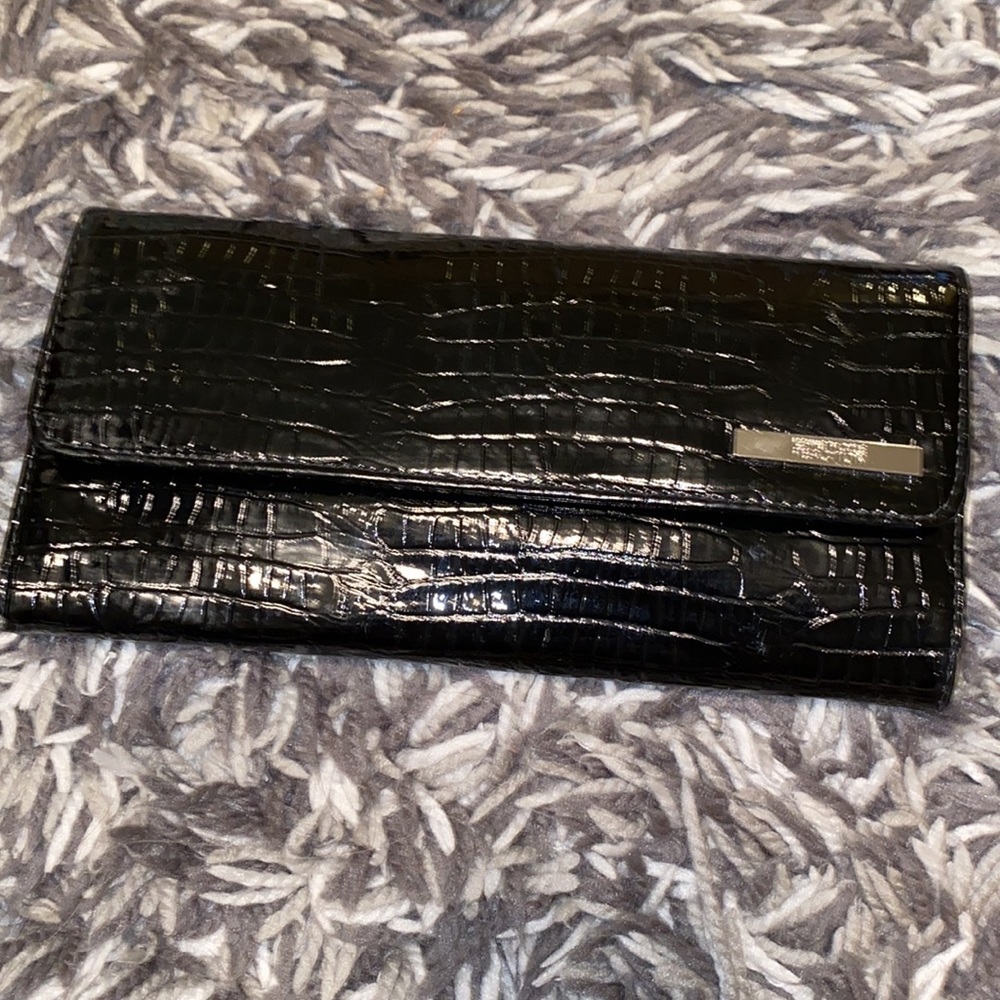 Kenneth Cole reaction wallet